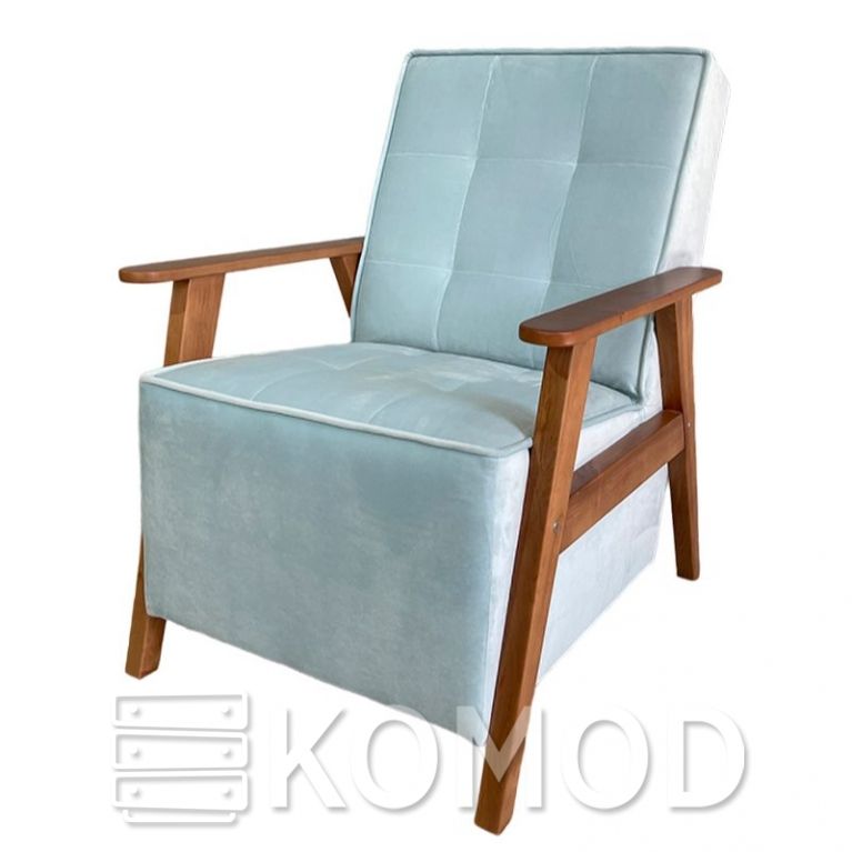Кресло Аликанте с деревянными подлокотниками